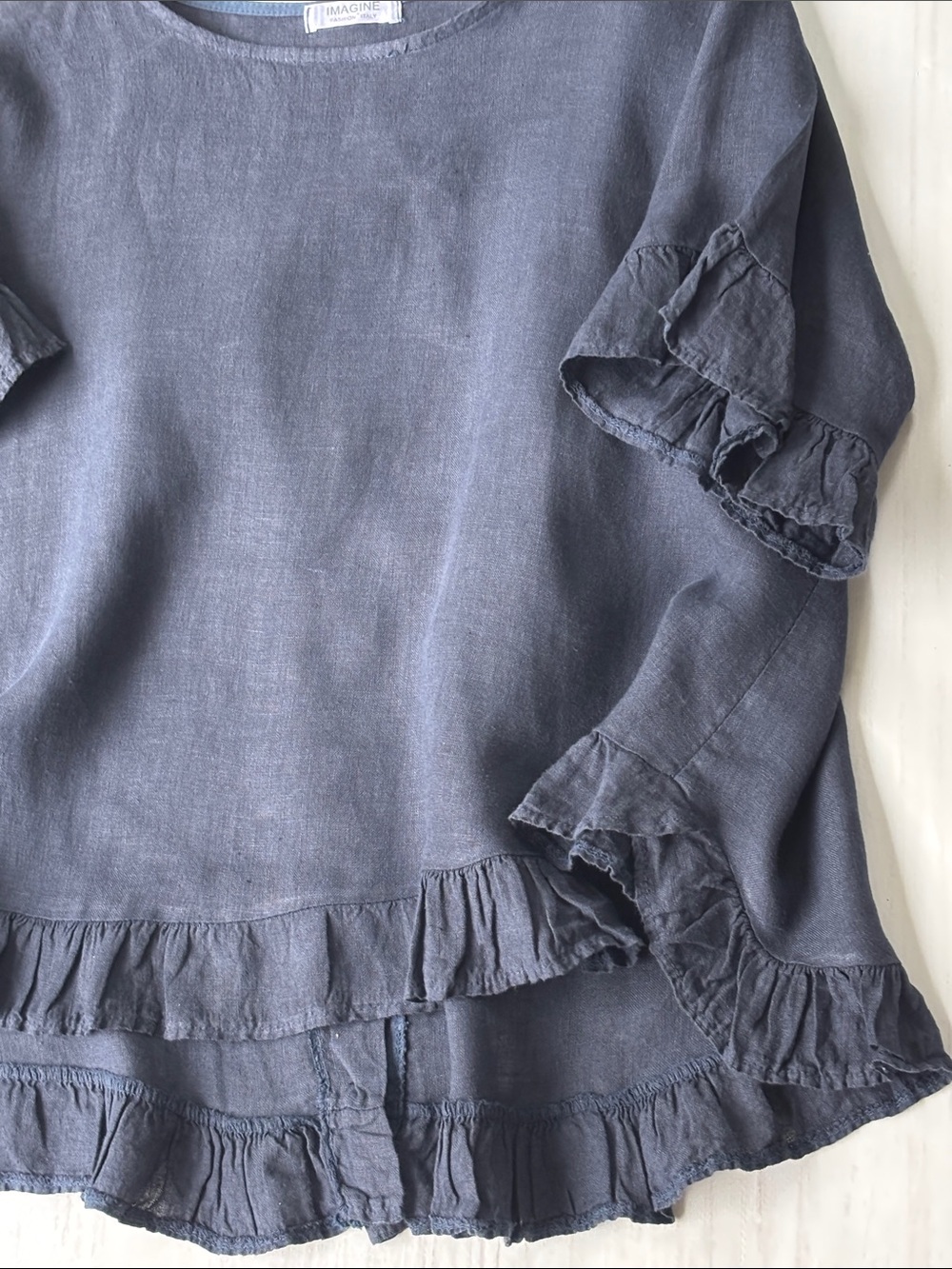 Like New Women's Navy Ruffle-Hem Linen Short Sleeve Blouse - Top Size Large - Picture 7 of 16